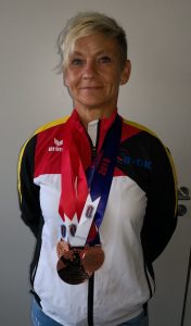 Petra Tschirsky mit Silbermedaille